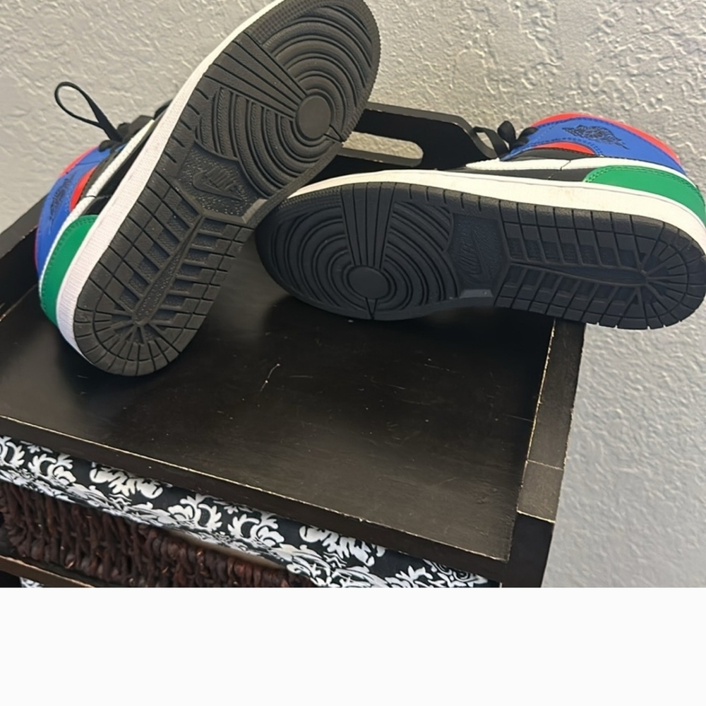 Colorful High-Top Jordan Mid Sneakers - Picture 5 of 5